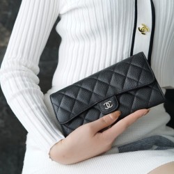 샤넬 클래식 캐비어 플랩 장지갑 은장 (정품 퀄)