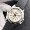 브라이틀링 어벤저 II GMT 화이트