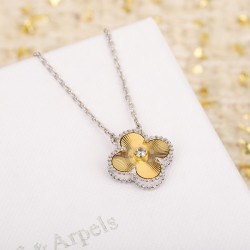 반클리프 알페 알함브라 골드 다이야 펜던트