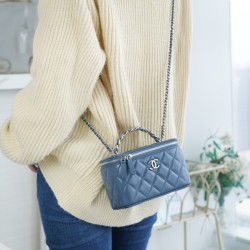 샤넬 23K 탑핸들 스몰 베니티백 AP3593