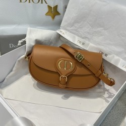 디올 바비 EAST 미디움 정품퀼