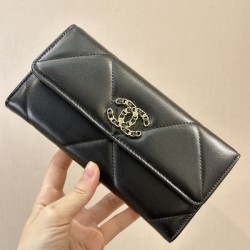 샤넬 19 롱 플랩 램스킨 장지갑 (정품 퀄)