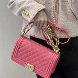 샤넬 보이백 미디움 캐비어 보이백