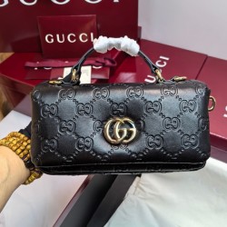 구찌 그란데비타 토트백