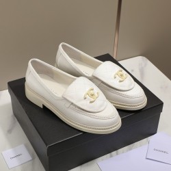 샤넬 턴락 로퍼