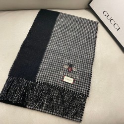 구찌 비 로고 캐시미어 머플러