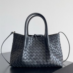 보테가베네타  피나코테카 24