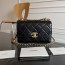 샤넬 24C 뉴시즌 체인 플랩백 19 블랙 AS2649