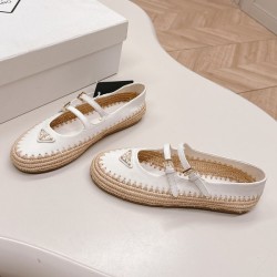 프라다 스웨이드 발레리나