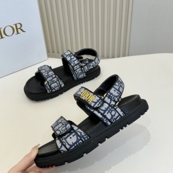 디올 액트 밸트 에크루 샌들