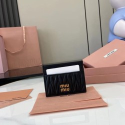미우미우 세룰리안 가죽 카드 지갑 5MC076