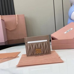 미우미우 세룰리안 가죽 카드 지갑 5MC076