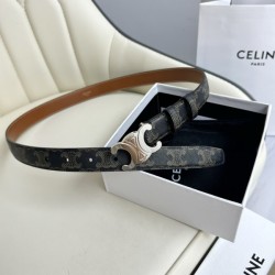 셀린느 트리옹프 버클 벨트