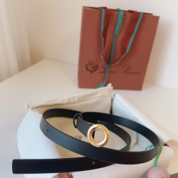 로로피아나 레더 블랙 금장 벨트