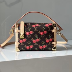 루이비통 x 무라카미 나노 알마 백 M13416