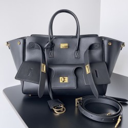 발렌시아가 벨 에어 캐리 30