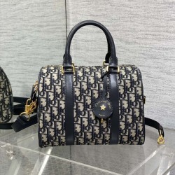 디올 그루브 토트백 25