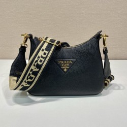 프라다 삼각로고 비텔로 다이노 1BH193