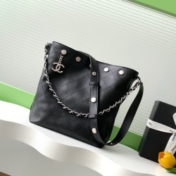 샤넬 25SS 호보백 라지 버킷 실버 AS5406