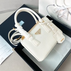 프라다 갤러리아 사피아노 미니 1BA906