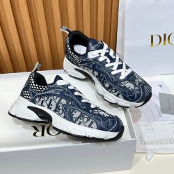 디올 크로노 스니커즈