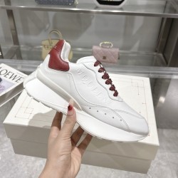 알렉산더 맥퀸 25FW 스프린트