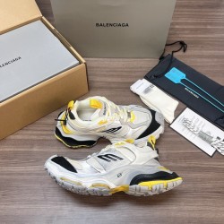 발렌시아가 카고 스니커즈