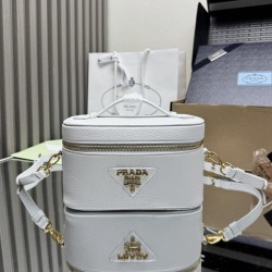 프라다 레더 베니티 코스메틱 케이스 1BH202