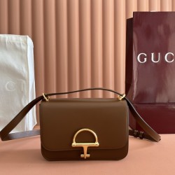 구찌 플랩 클로저 846705