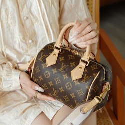 루이비통 반둘리에 스피디 20 M46222