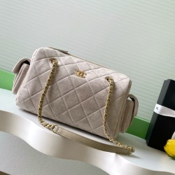 샤넬 26FW 스웨이드 금장체인 숄더 AS5791