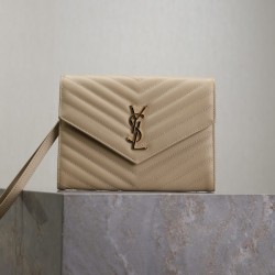 생로랑 카산드라 마틀라세 클러치 617662