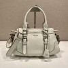 프라다 25FW 레더 토트 1BG604