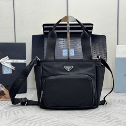프라다 리나일론 토트백 1BG582