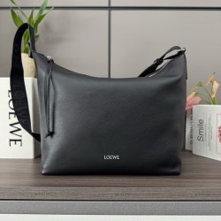 로에베 큐비 크로스백