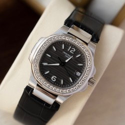 파텍필립 노틸러스 7010