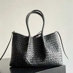 보테가베네타  피나코테카 34