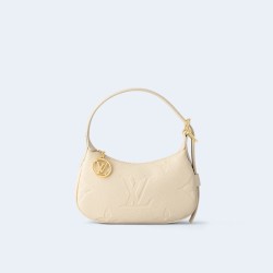 루이비통 미니 문 숄더 백 M82519